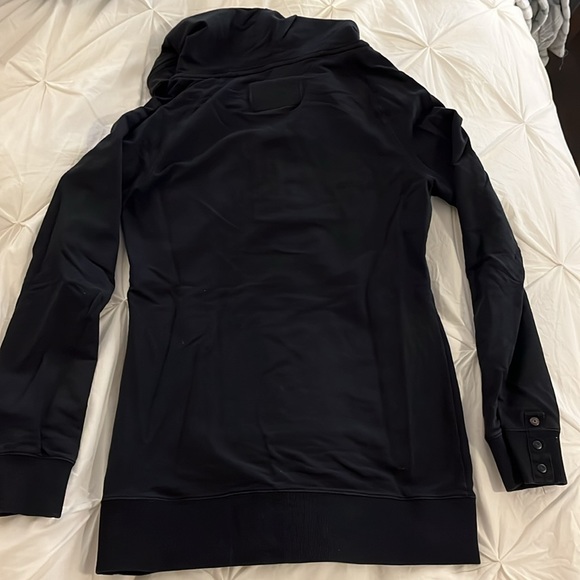 G-Star Raw Black Hoodie in almost new condition! Black size Small. - Picture 7 of 7
